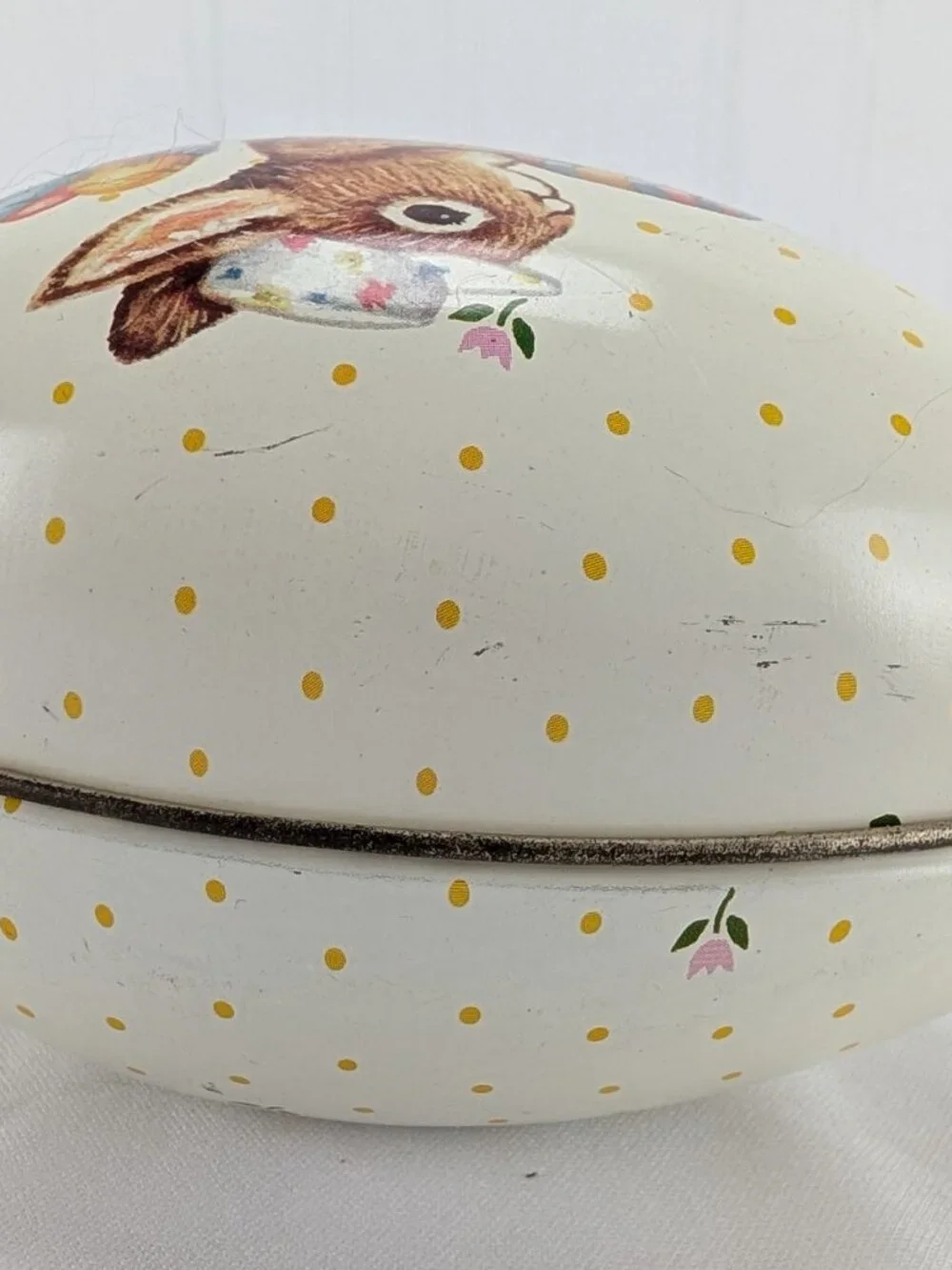 Vintage Egg Shaped Metal Tin Easter Bunny Chick Eggs Spring Decor 5